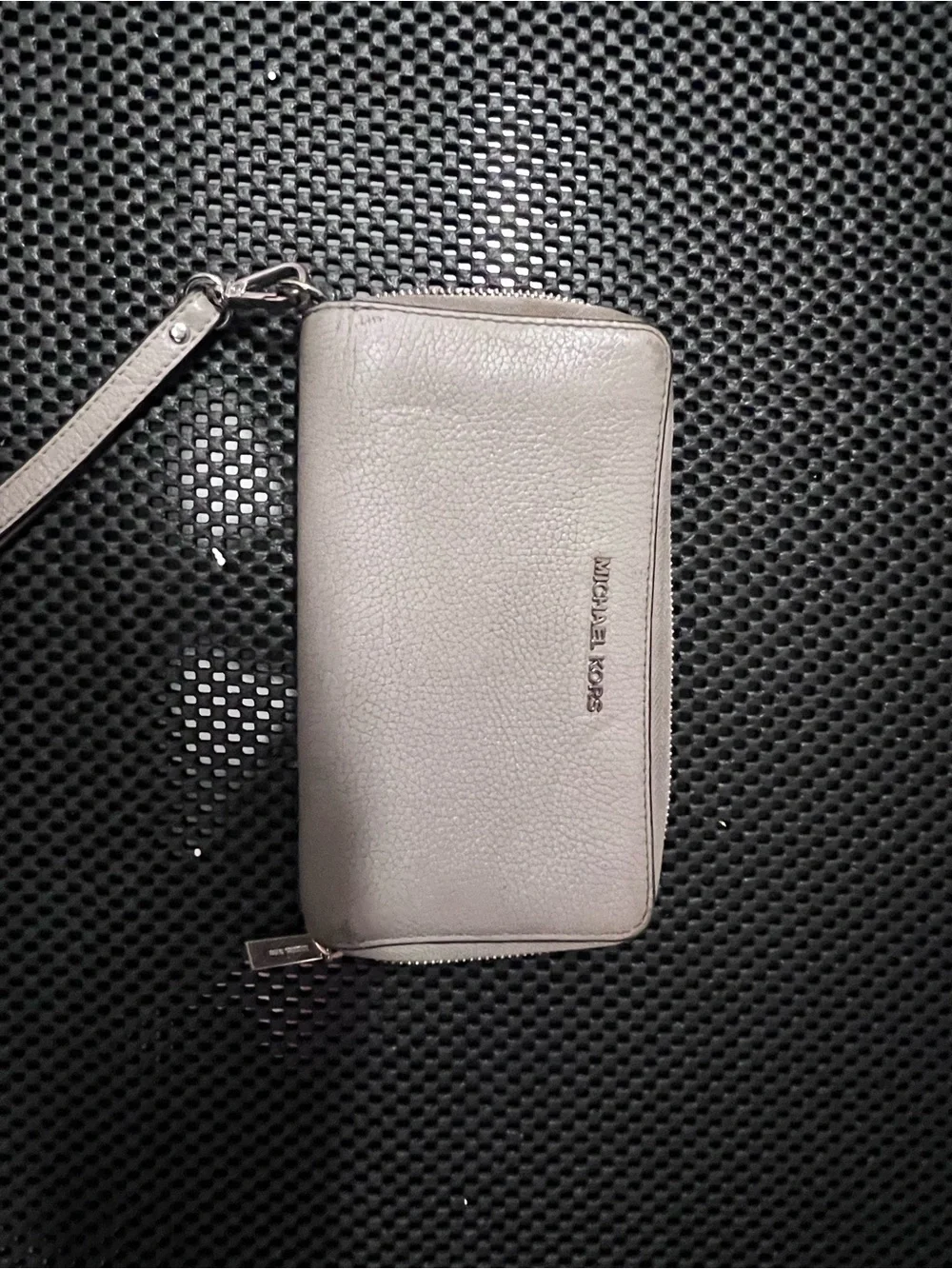 Michael Kors Pebbled Leather Wristlet in Light Gray